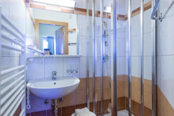 Appartement QUARTETT mit Terrasse - Badezimmer