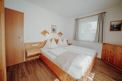 App. B Schlafzimmer