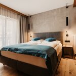 Photo of Hotel suite, bath, toilet, 3 bed rooms