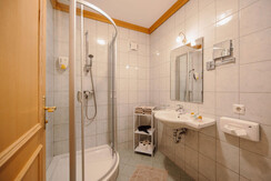 Badezimmer Familienzimmer Alpenglück