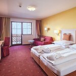 Photo of Double room, bath, toilet, modern conveniences