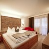 Photo of double room with shower or bath tub, WC
