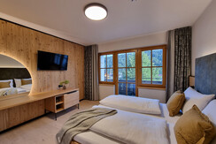 (c) Hotel Matschner