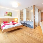 Photo of Double room, separate toilet and shower/bathtub, 1 bed room