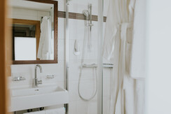 HTH_zimmer_FIN_BH_WEB_115