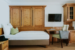 HTH_zimmer_FIN_BH_WEB_21
