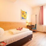 Photo of Single room, shower or bath, toilet, 1 bed room