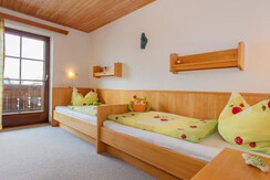 Schlafzimmer 2