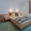 Photo of Zweibettzimmer, Bad, WC, neuwertig
