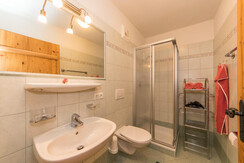 toilet/bathroom