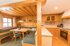 diningroom/kitchen