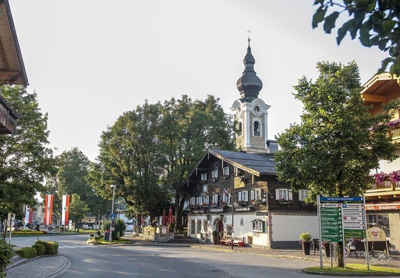 Sommer Haus von vorne