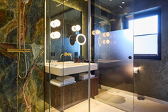 hotel-noa-schladming-badezimmer-dusche