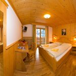 Photo of Double room, shower, toilet, 1 bed room