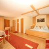Photo of Tweepersoonskamer, bad, WC
