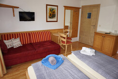 Zimmer A 2