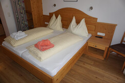 Schlafzimmer Zi 4
