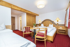 Dreibettzimmer