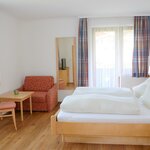 Photo of double room with shower, WC | © C. Niederreiter