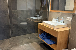 IMG-20241210-WA0006