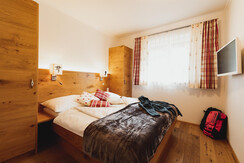 Schlafzimmer 2