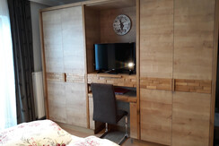 2. Schlafzimmer