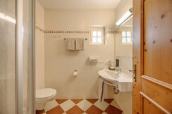 Suite Medium - Resl
