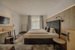 Suite Small - Resl