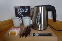Tee-, Kaffeekocher