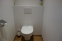 WC neu