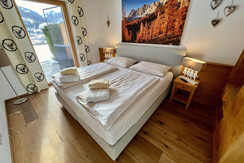 Typ Premium Gartenapp._3.02_Schlafzimmer Ausgang