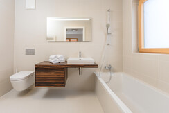 Typ 2B Quattro_3.11_Badezimmer_Wanne