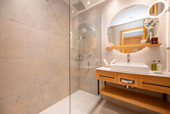 Zimmer_alm_comfort_uebergossene-alm-resort-salzbur