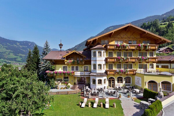 Aussen_Sommer_02_web