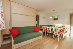 Wohn-Eßzimmer