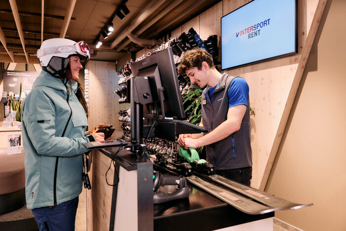 Skiverleih bei INTERSPORT Rent | © INTERSPORT Rent